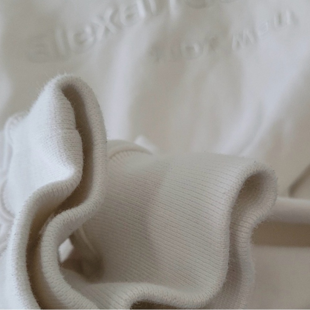 Alexander Wang Cream Embossed Logo Turtleneck - Picture 11 of 12